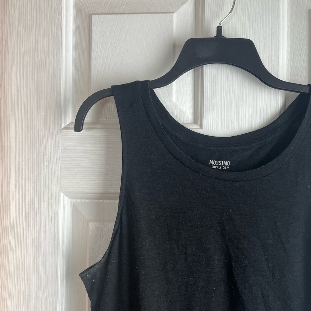 Mossimo Supply Co. Tank Top Black Size L